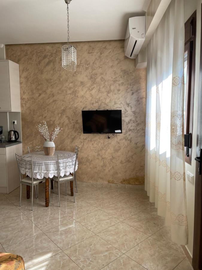 Leonora'S Apartment Prinos  Exterior photo